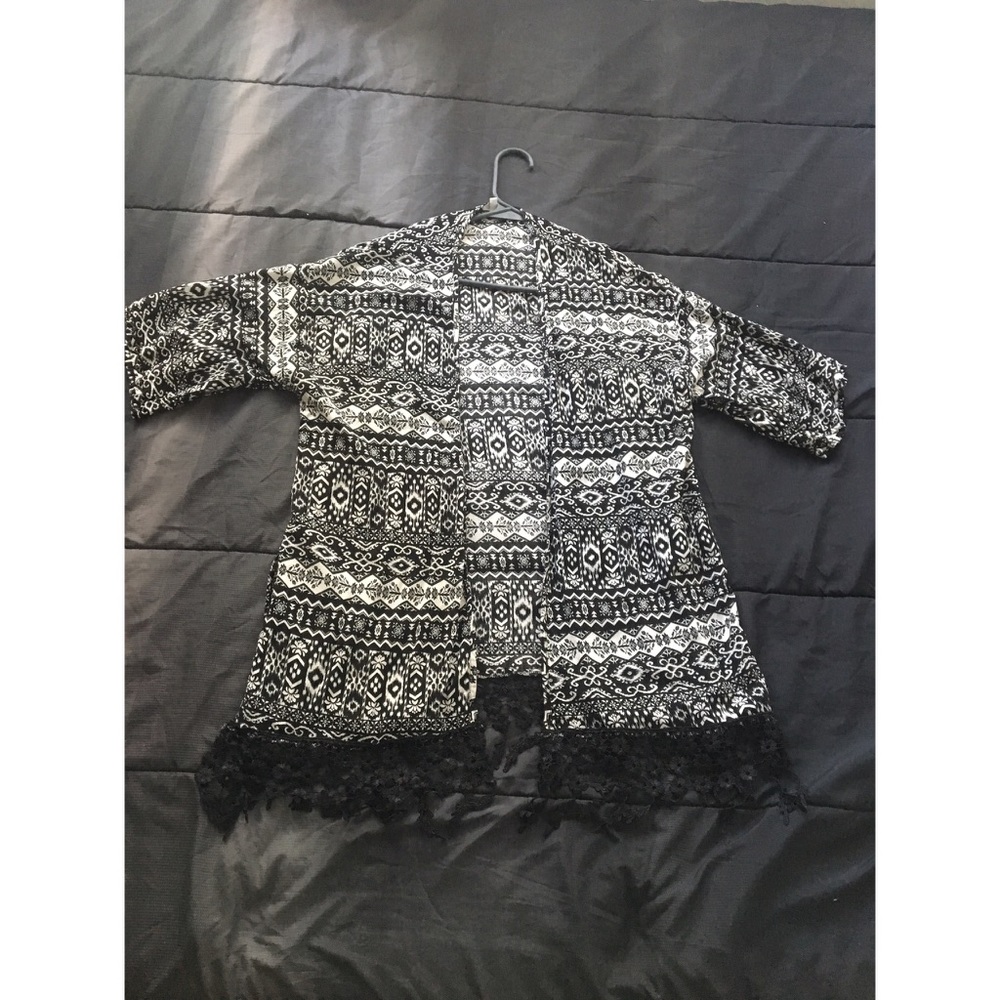 Black & white Pattern Kimono